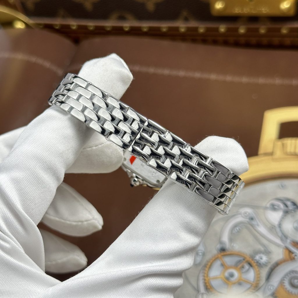 e173825090aedc1355c37f20432ffac0_1776055582_827.jpg e173825090aedc1355c37f20432ffac0_1776055582_827.jpg