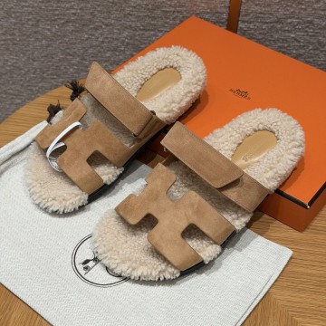 최고퀄 에르메스 시프레 시어링 퍼 가죽 스트랩 샌들 라이트 베이지