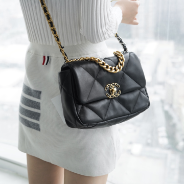 최고퀄 팬더샵 샤넬 19 스몰 플랩백 블랙 램스킨