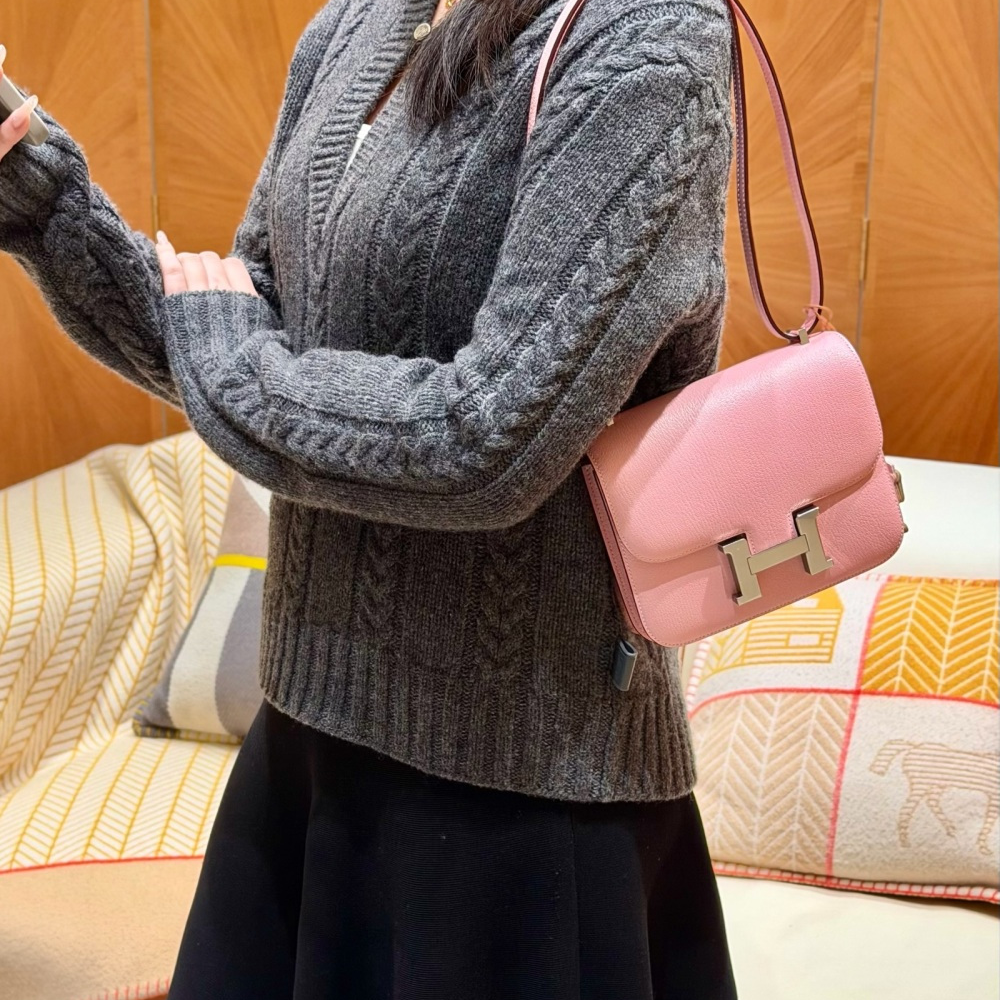 정품급 올수공 에르메스 콘스탄스 19 Rose Sakura 쉐브르 가죽 실버 하드웨어