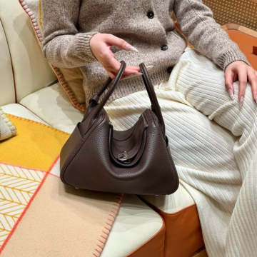 최고퀄 올수공 에르메스 린디백 26 Ebene 클레망스 가죽 실버 하드웨어