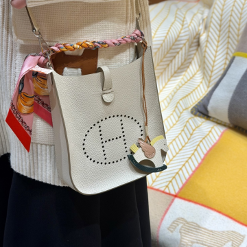 최고퀄 올수공 에르메스 에블린 16 Craie 엡송 가죽 실버 하드웨어