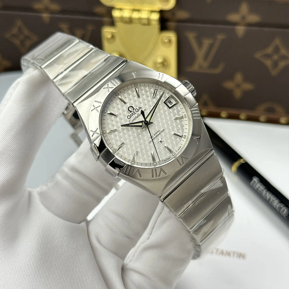 최고퀄 오메가 컨스텔레이션 코-액시얼 크로노미터 화이트 다이얼 38mm