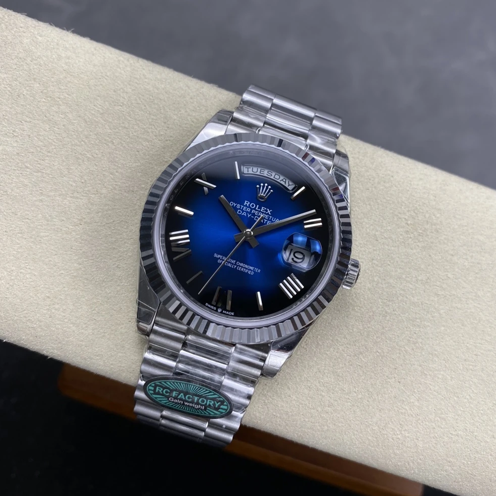 최고퀄 RC공장 롤렉스 데이데이트 블루 다이얼 화이트 골드 금통 40mm 228236