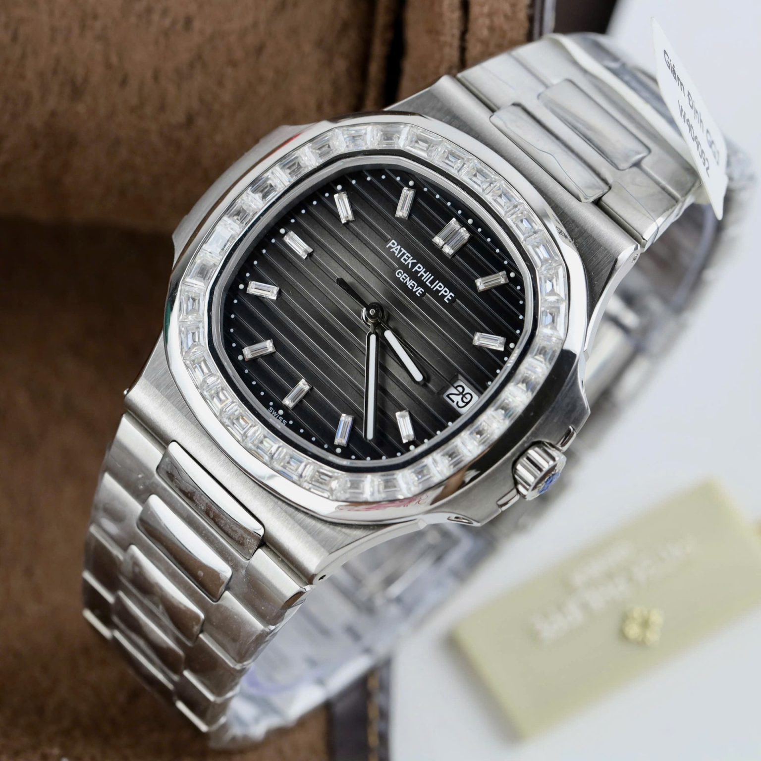 최고퀄 CNC 커스텀 제작 파텍필립 노틸러스 그레이 다이아 다이얼 모이사나이트 베젤 세팅 40mm 5723