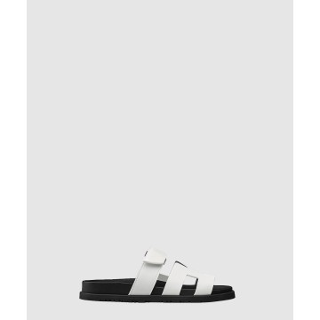 오란 샌들