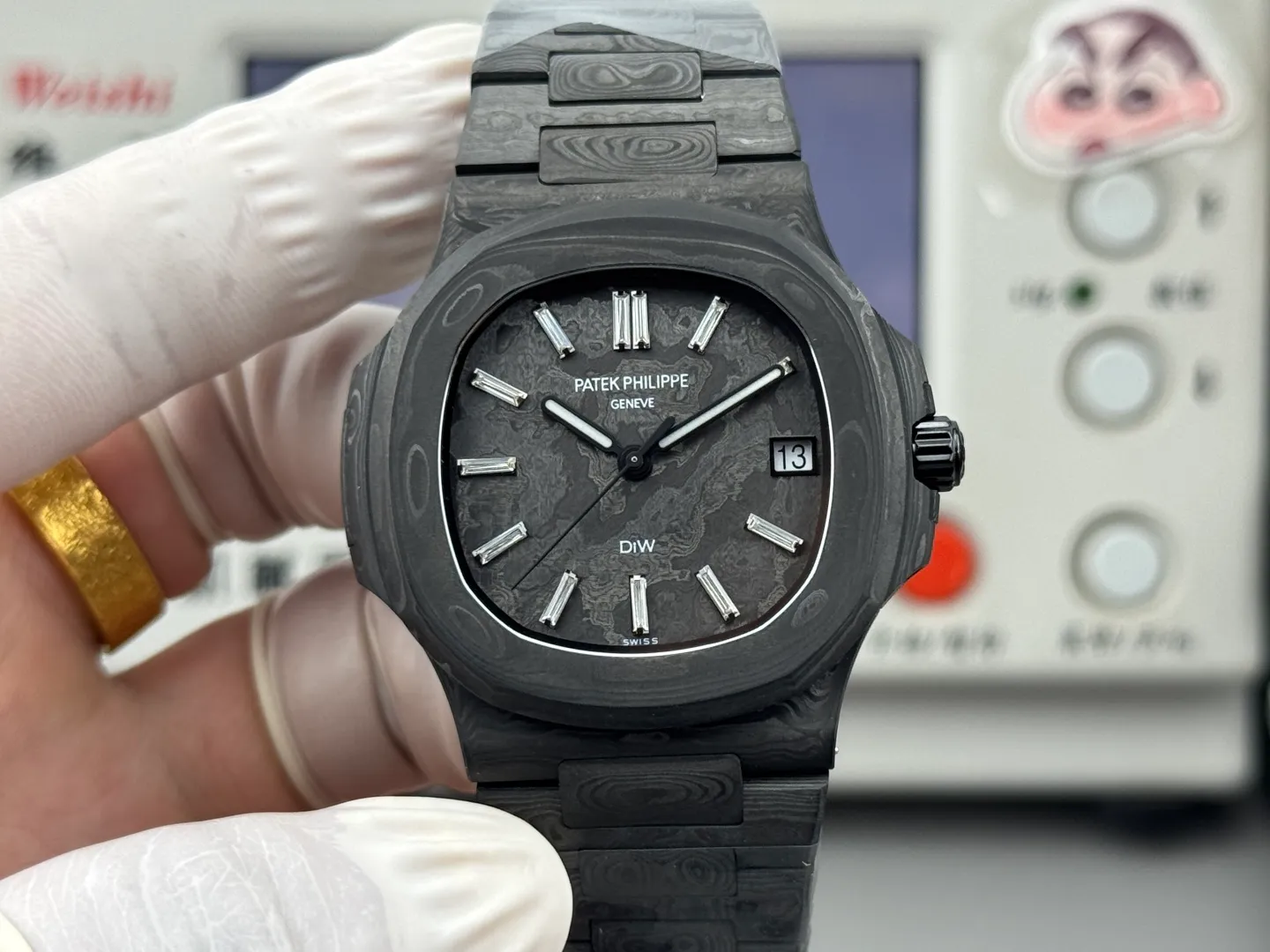 PP Nautilus 5711 DIW Carbon DIWF 1:1 Best Edition Blue/Black Dial On Carbon Bracelet DD324