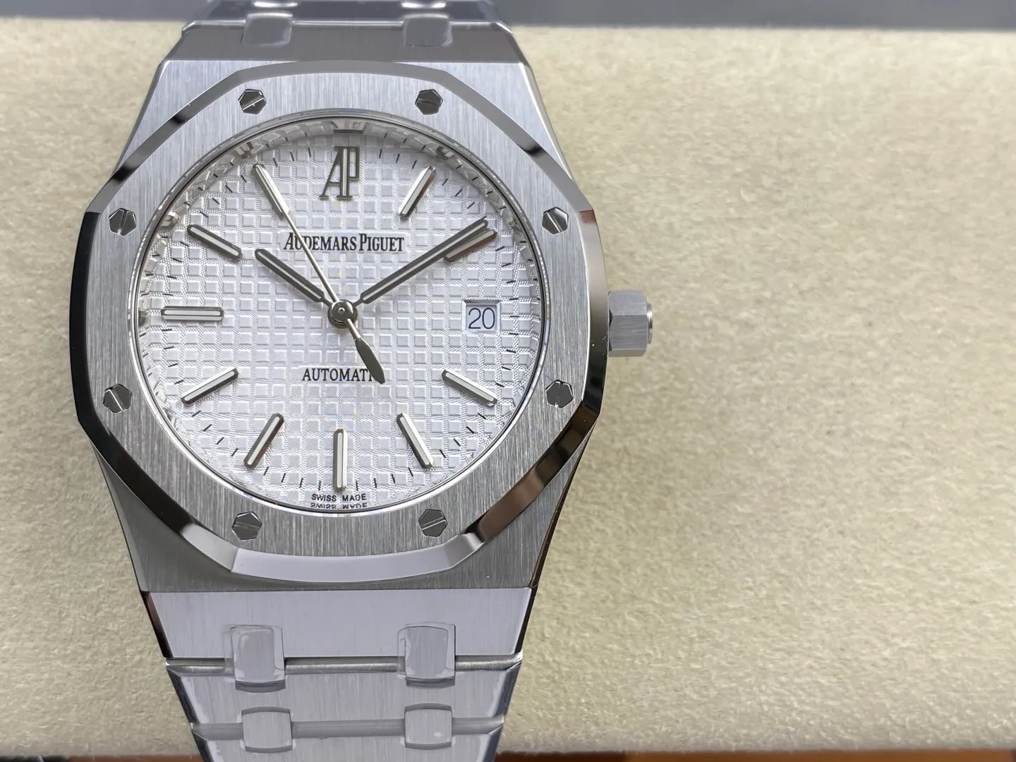 AP 로열 오크 39mm 15300 SS ZF 1:1 베스트 에디션 화이트 텍스처드 다이얼 SS 브레이슬릿 SA3120 슈퍼클론