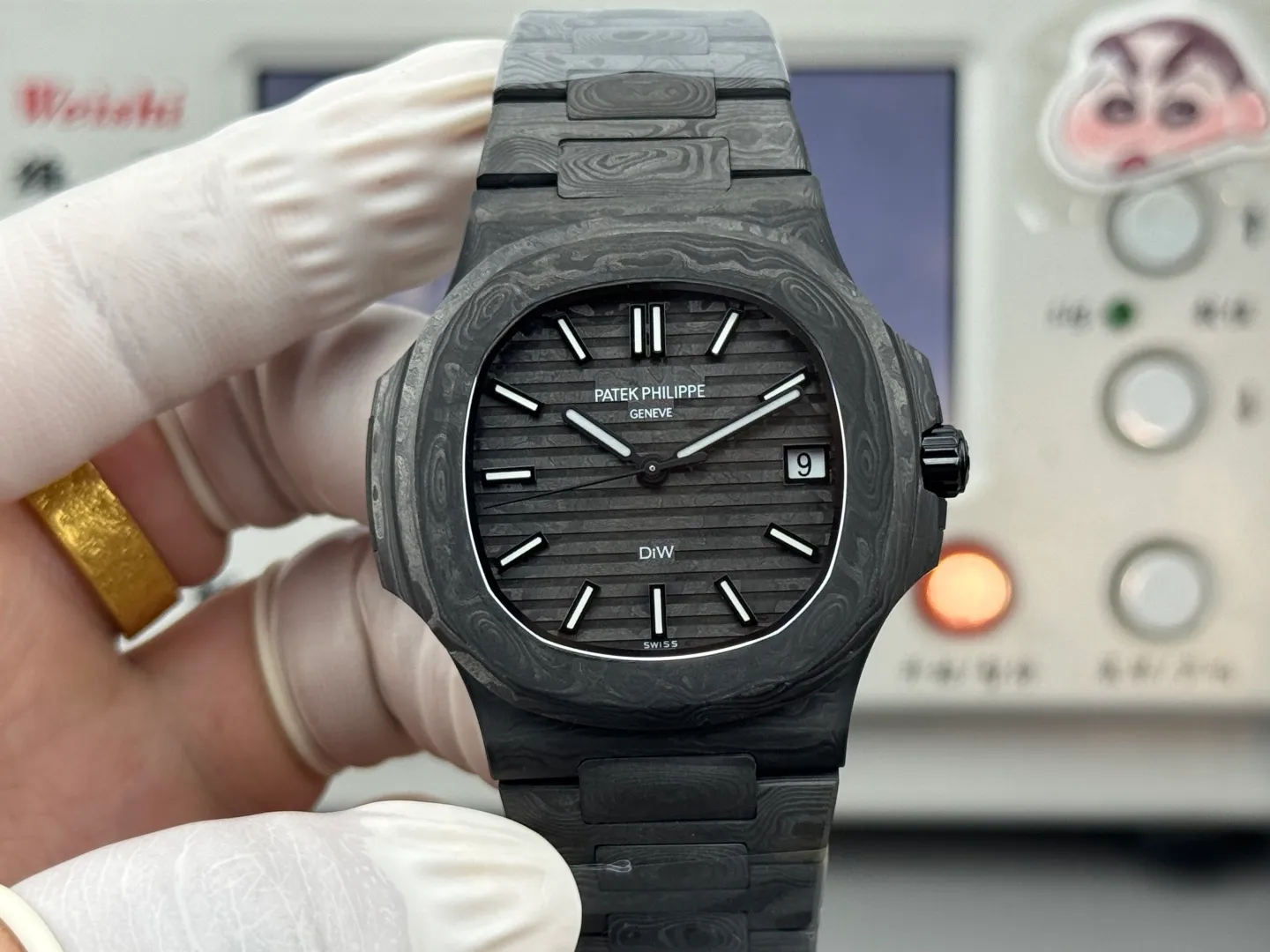 PP Nautilus 5711 DIW Carbon DIWF 1:1 Best Edition Carbon Black Dial On Carbon Bracelet DD324