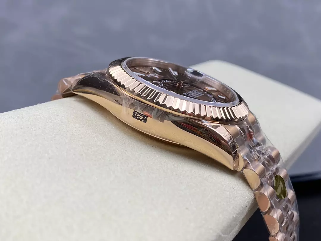 Rolex Sky-Dweller RG 336935 Noob Factory Best Edition Brown Dial on RG Jubilee Bracelet - Image 5