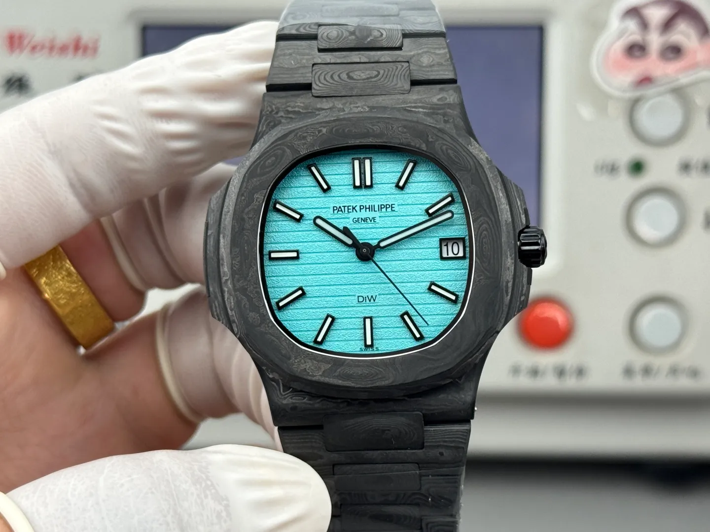 PP Nautilus 5711 DIW Carbon DIWF 1:1 Best Edition Tiffany Dial On Carbon Bracelet DD324