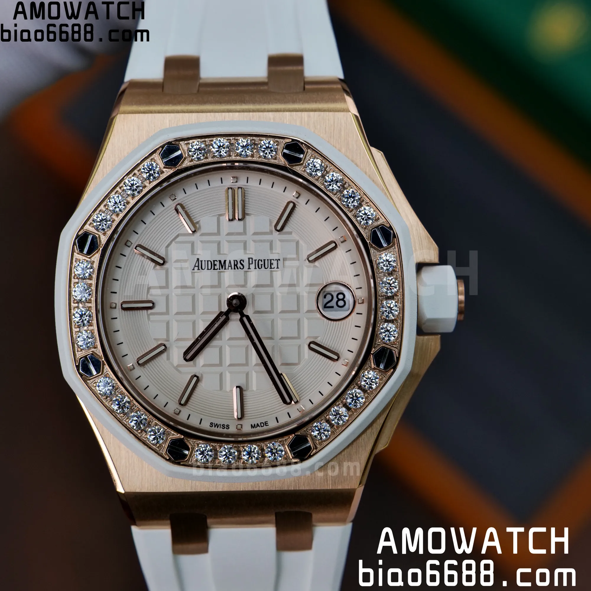 AP 로열 오크 오프쇼어 여성용 37mm 67540 RG TWF 베스트 에디션 화이트 다이얼 화이트 러버 스트랩 ETA 쿼츠