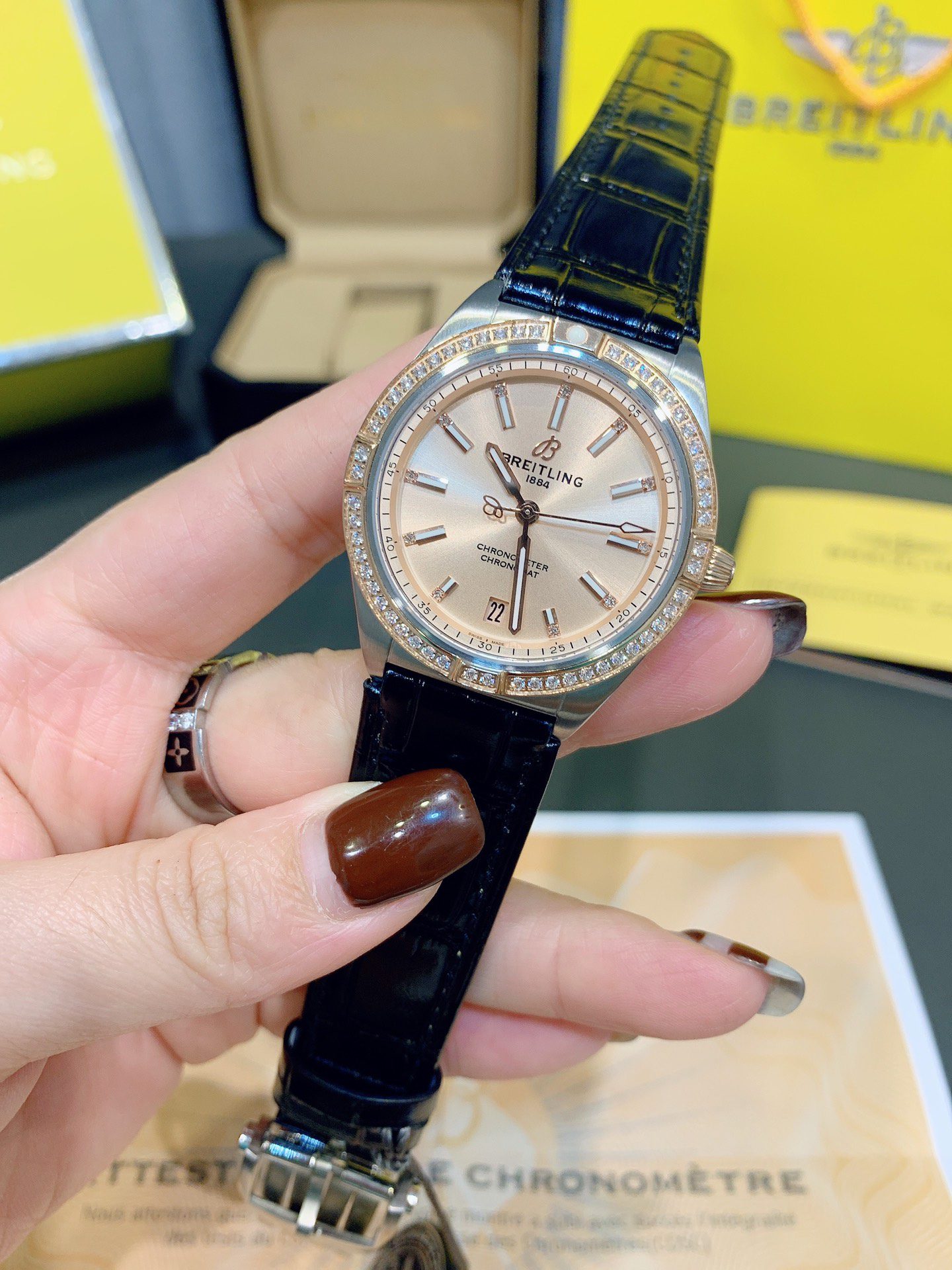 Breitling CHRONOMAT AUTOMATIC 36 U10380591K1U1 1:1 Best Edition Ladies Diamond Watch - Image 5