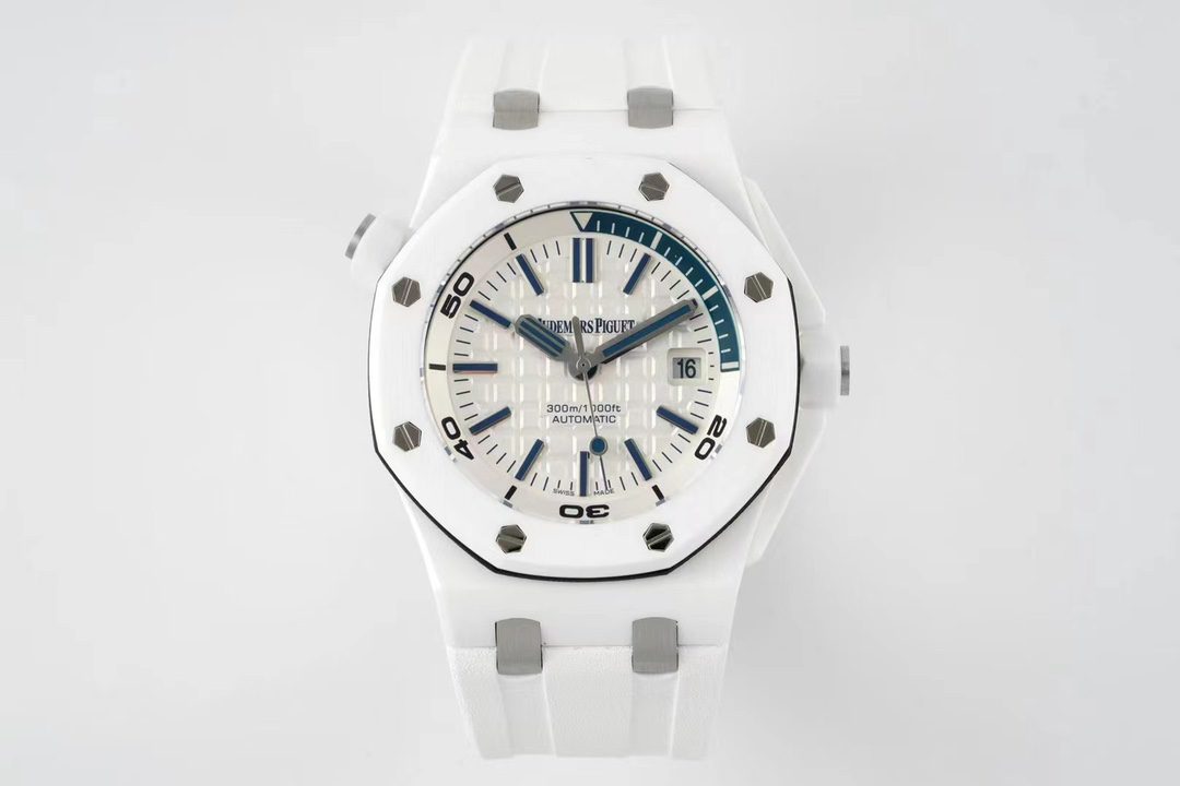 AP Royal Oak Offshore Diver 42mm 15707CB.OO.A010CA.01 IPF 1:1 Best Edition White Dial on rubber strap