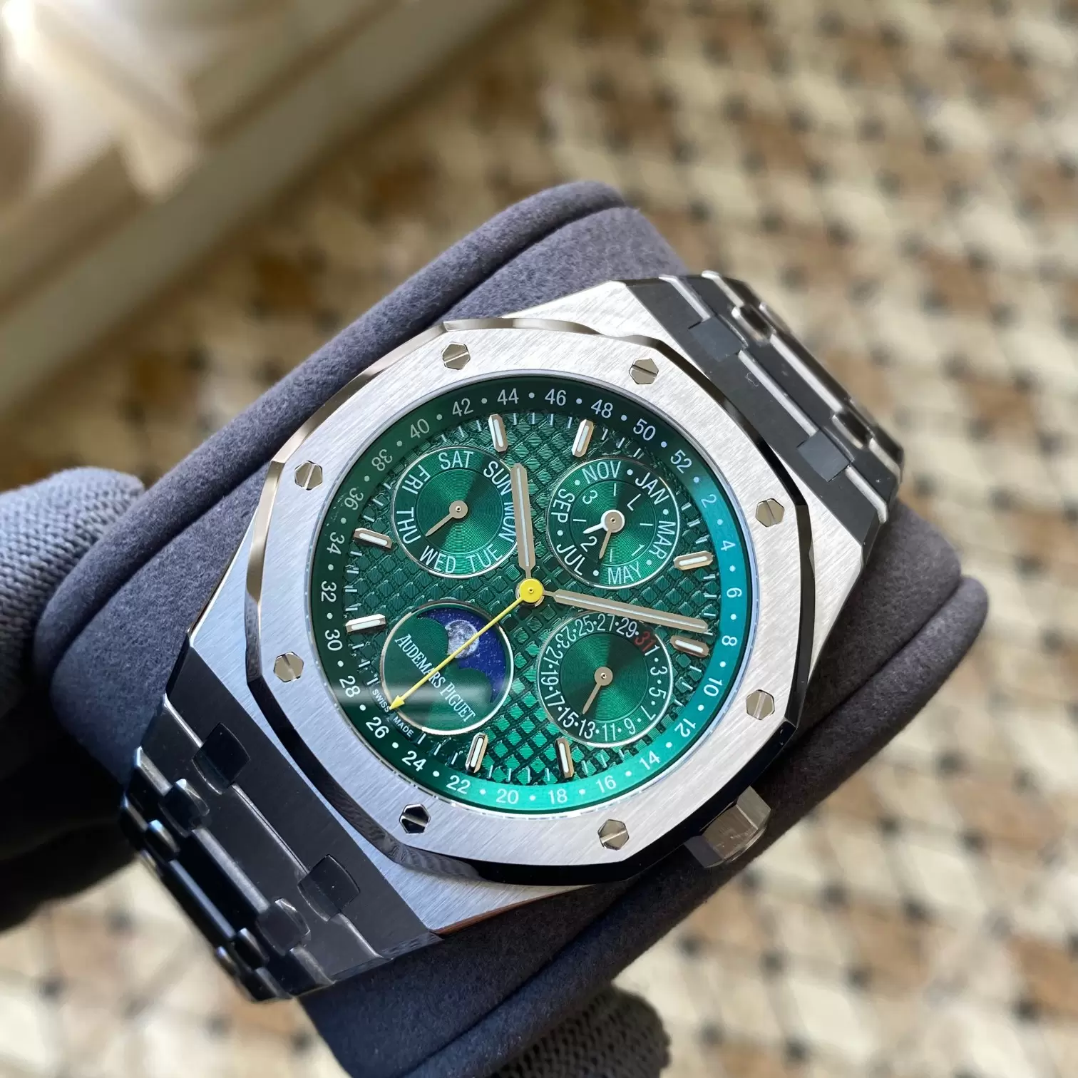 오데마 피게 로열 오크 41mm 컴플리케이티드 26574 스테인리스 스틸 APS F1:1 베스트 에디션 그린 다이얼 스테인리스 스틸 브레이슬릿 A5134 (CHS) - 이미지 3