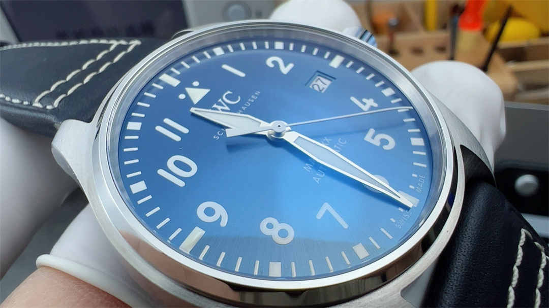 V7 IWC 마크 XX 블루 다이얼 프리미엄 레플리카 파일럿 워치 사파이어 크리스털 오토매틱 무브먼트 - 이미지 5