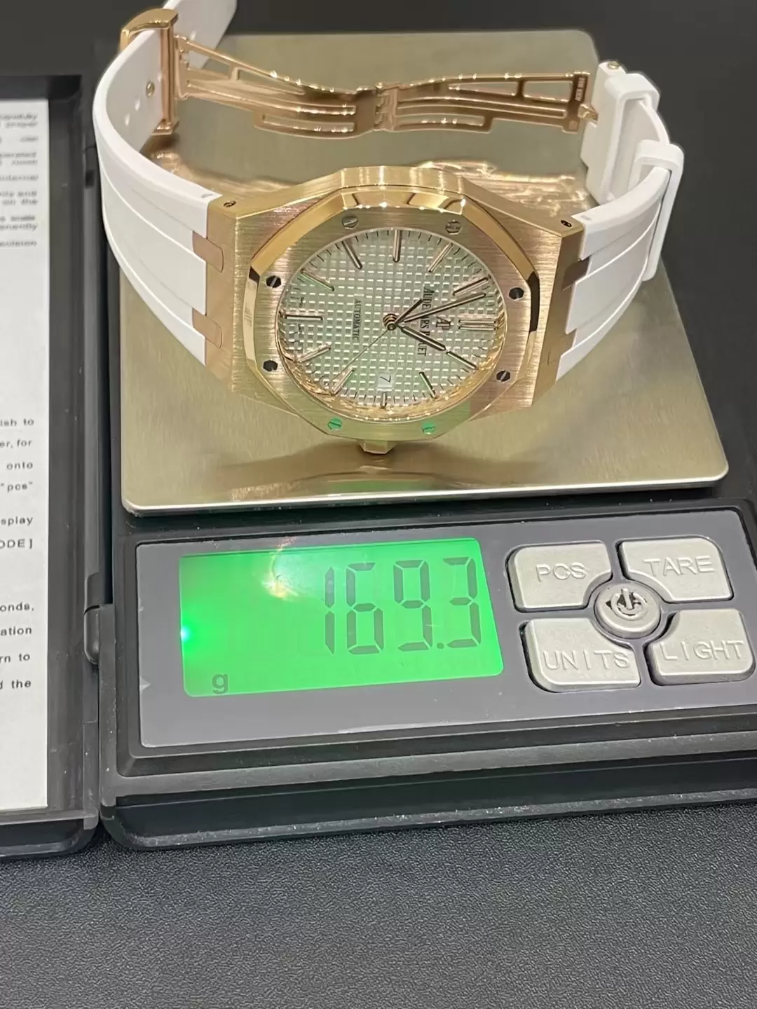 APSF 로열 오크 41mm 15400 모델 화이트 러버 스트랩