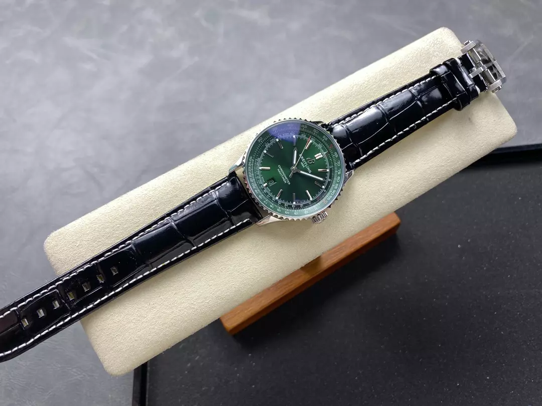 Breitling Navitimer Automatic 41mm SS BLSF Green Dial on Black Leather Strap A2824 V2 - Image 4