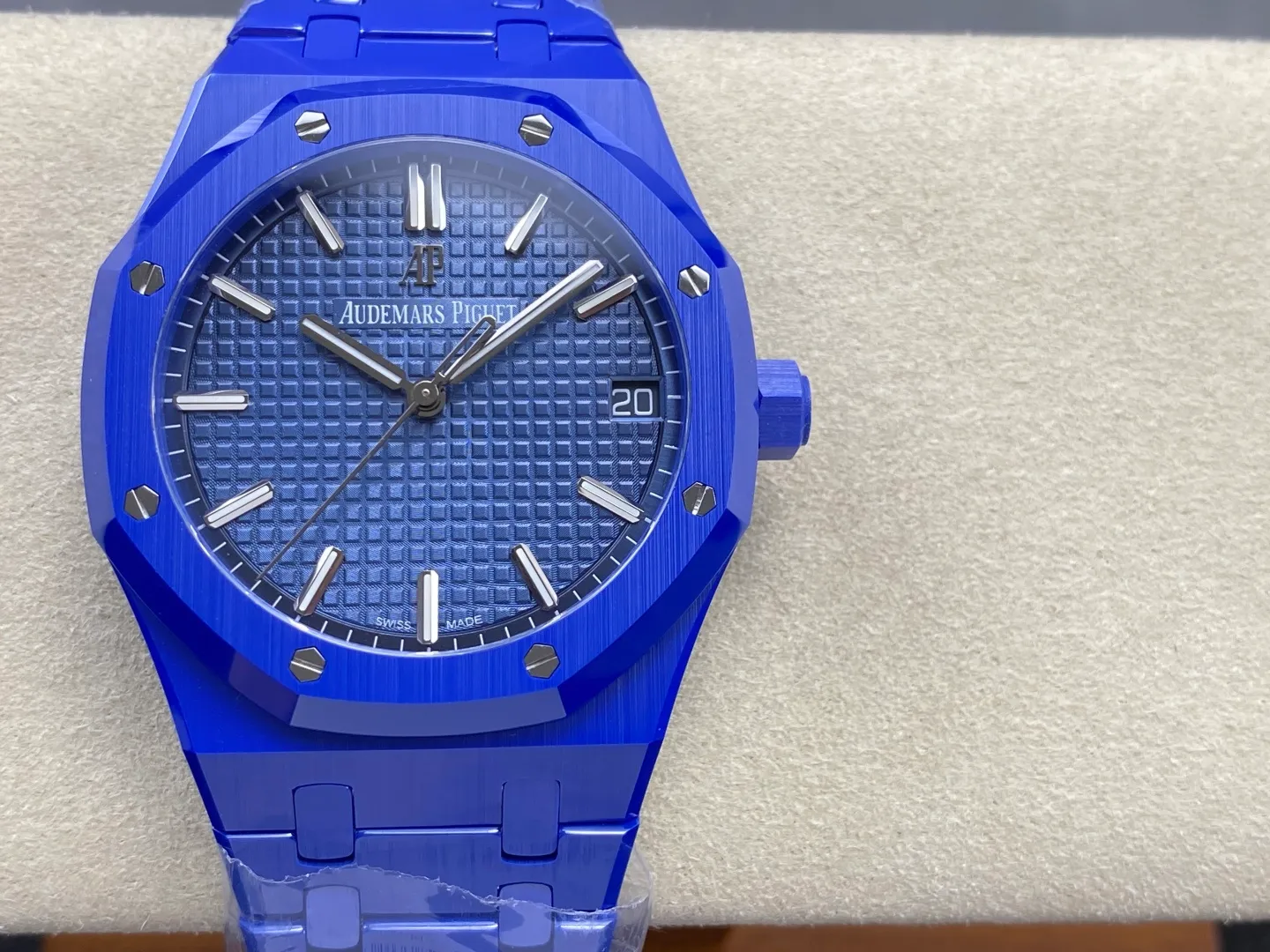AP Royal Oak 41mm 15500 Blue Ceramic ZF 1:1 Best Edition Blue Dial on Ceramic Bracelet SA4302 Free Spring