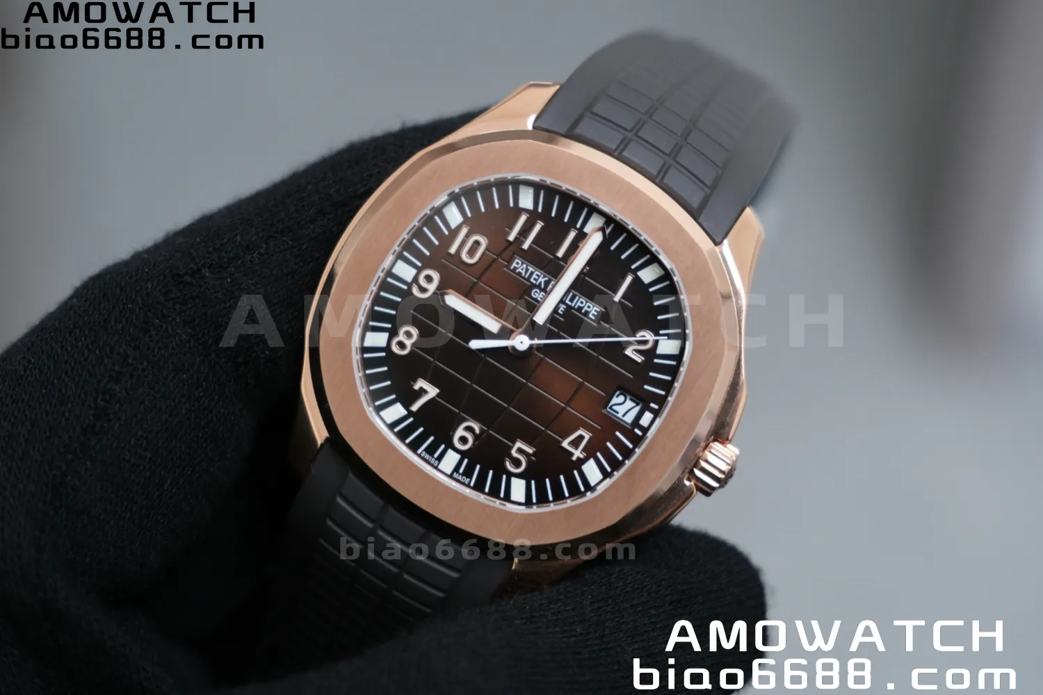 Patek Philippe Aquanaut 5167R-001 (Weighted) - Image 5