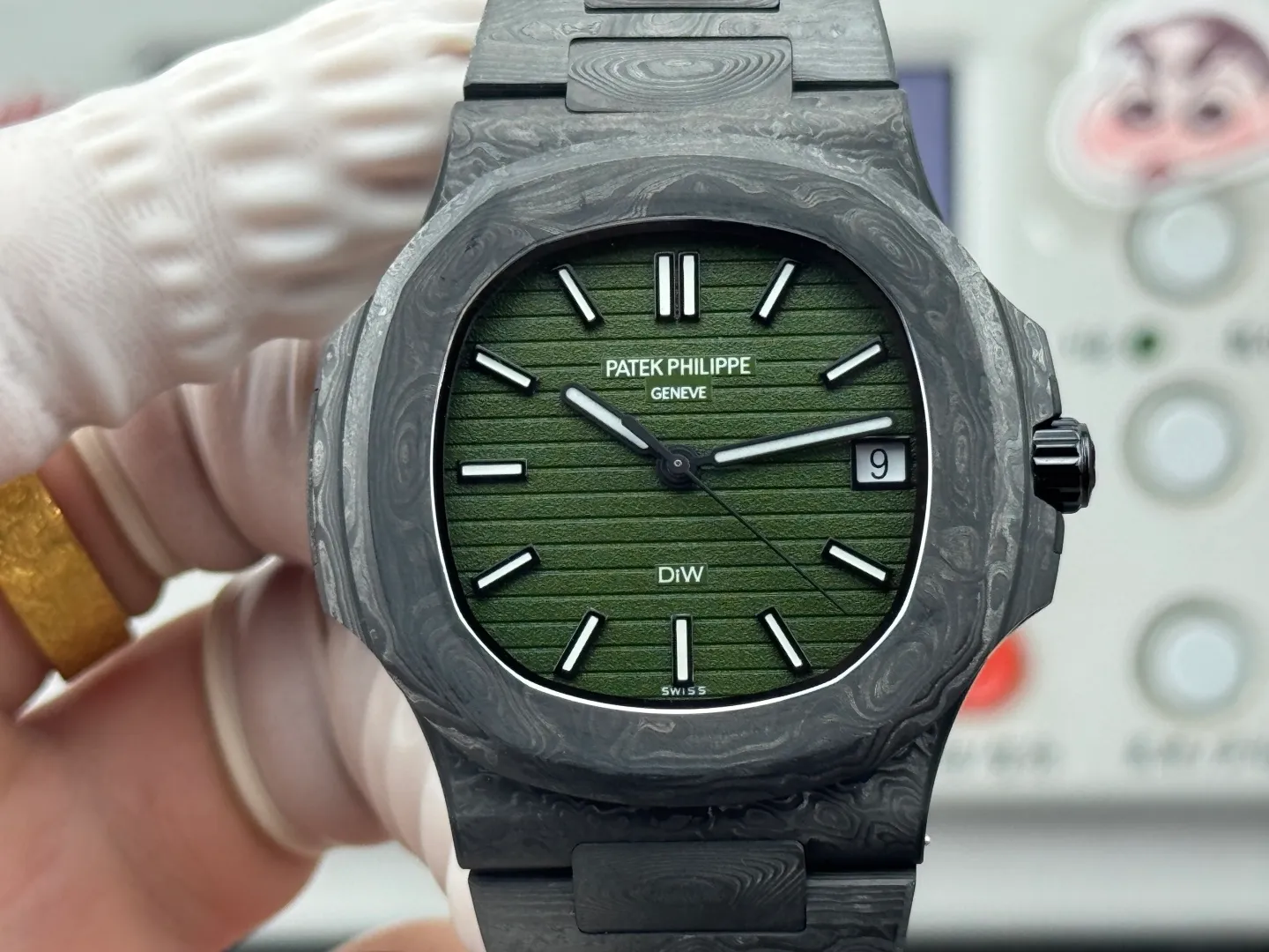 PP Nautilus 5711 DIW Carbon DIWF 1:1 Best Edition Green Dial On Carbon Bracelet DD324