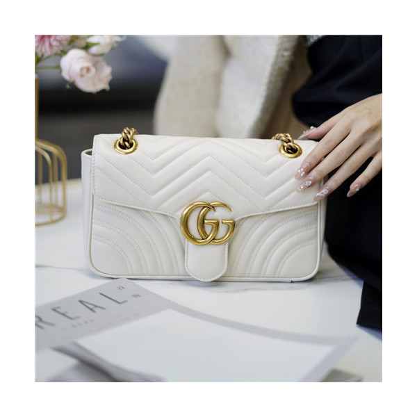 ✨[구찌]Gucci 2020 Women's Marmont Matlase Shoulder Bag,26cm - 구찌 2020 여성용 마몬트 마틀라세 숄더백,26cm,GUB1249,화이트