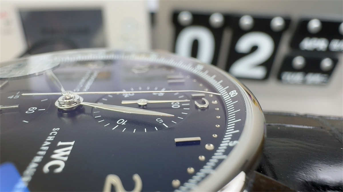 ZF Factory IWC Portuguese Chronograph – 1:1 Luxury Automatic Chronograph Replica - Image 4