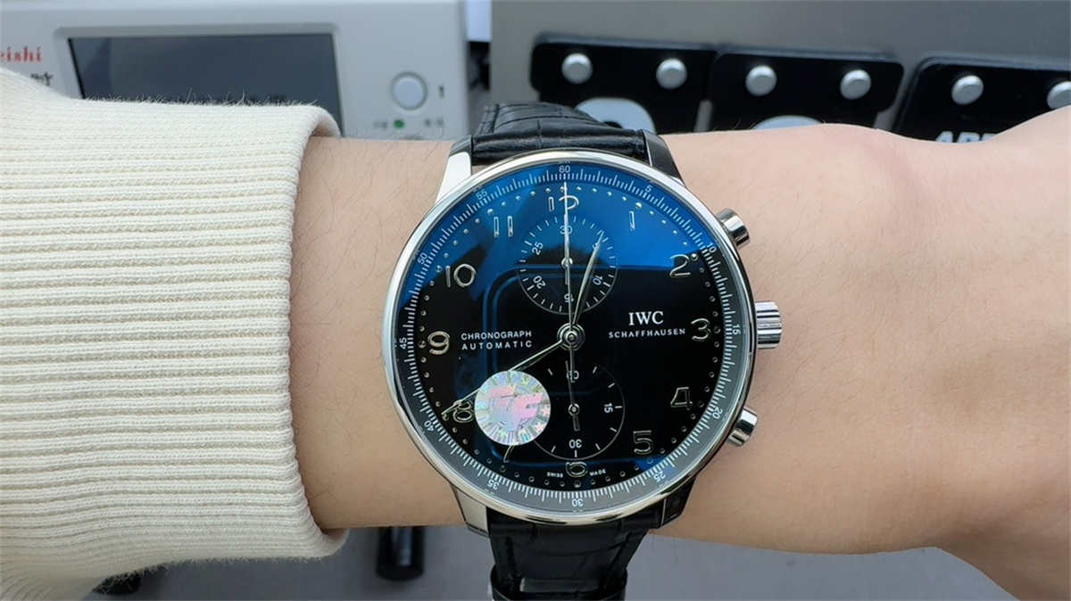 ZF Factory IWC Portuguese Chronograph – 1:1 Luxury Automatic Chronograph Replica - Image 5
